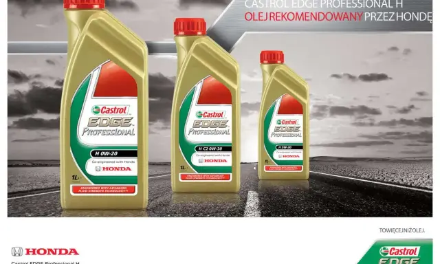Trzy butelki oleju Castrol EDGE Professional H, rekomendowanego przez Hondę. Czy Castrol to dobry olej? Tak, dla Twojej Hondy.